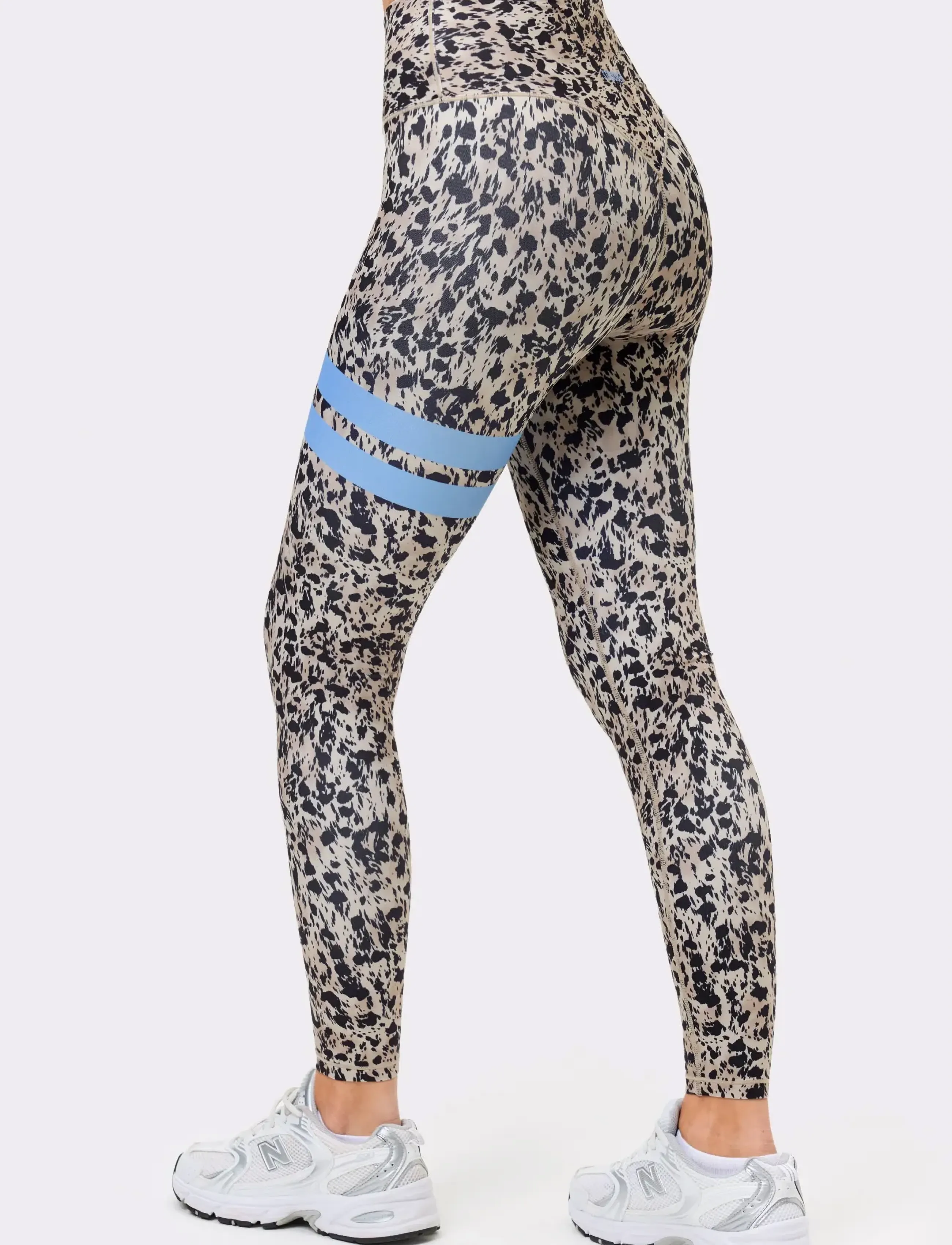 STRONGER The Printed One Leggings, M, Sport Tights, Beige - Frauen
