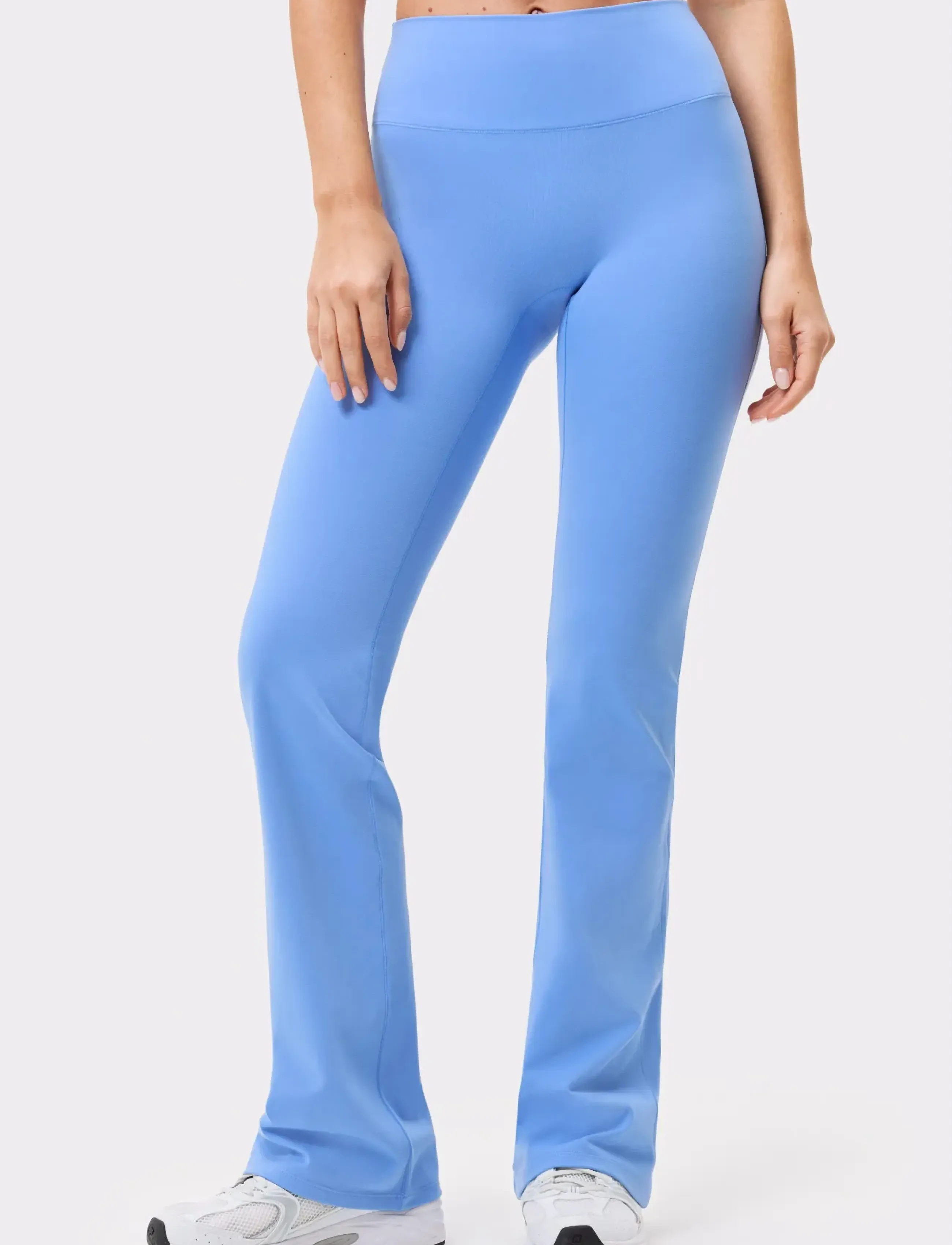 STRONGER Soft Flared Leggings, Kvinder, Højtaljede Flared Leggings, Blå, Str: S