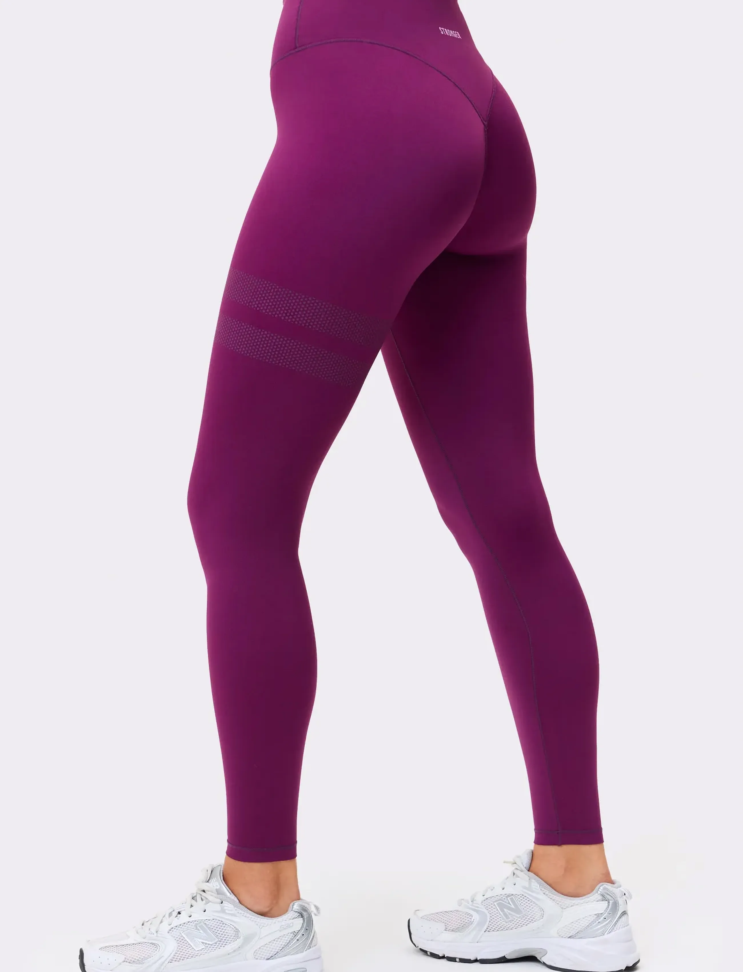 STRONGER - The Signature One Contour Leggings - volle länge - aubergine purple - 3