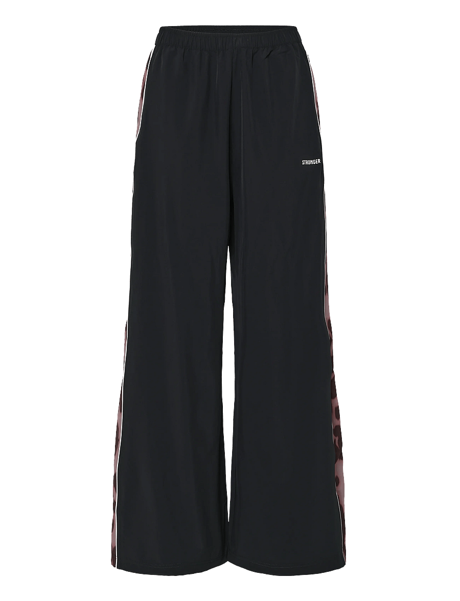 STRONGER - Breezy Woven Pants - joggingbukser - black/leo rush - 1