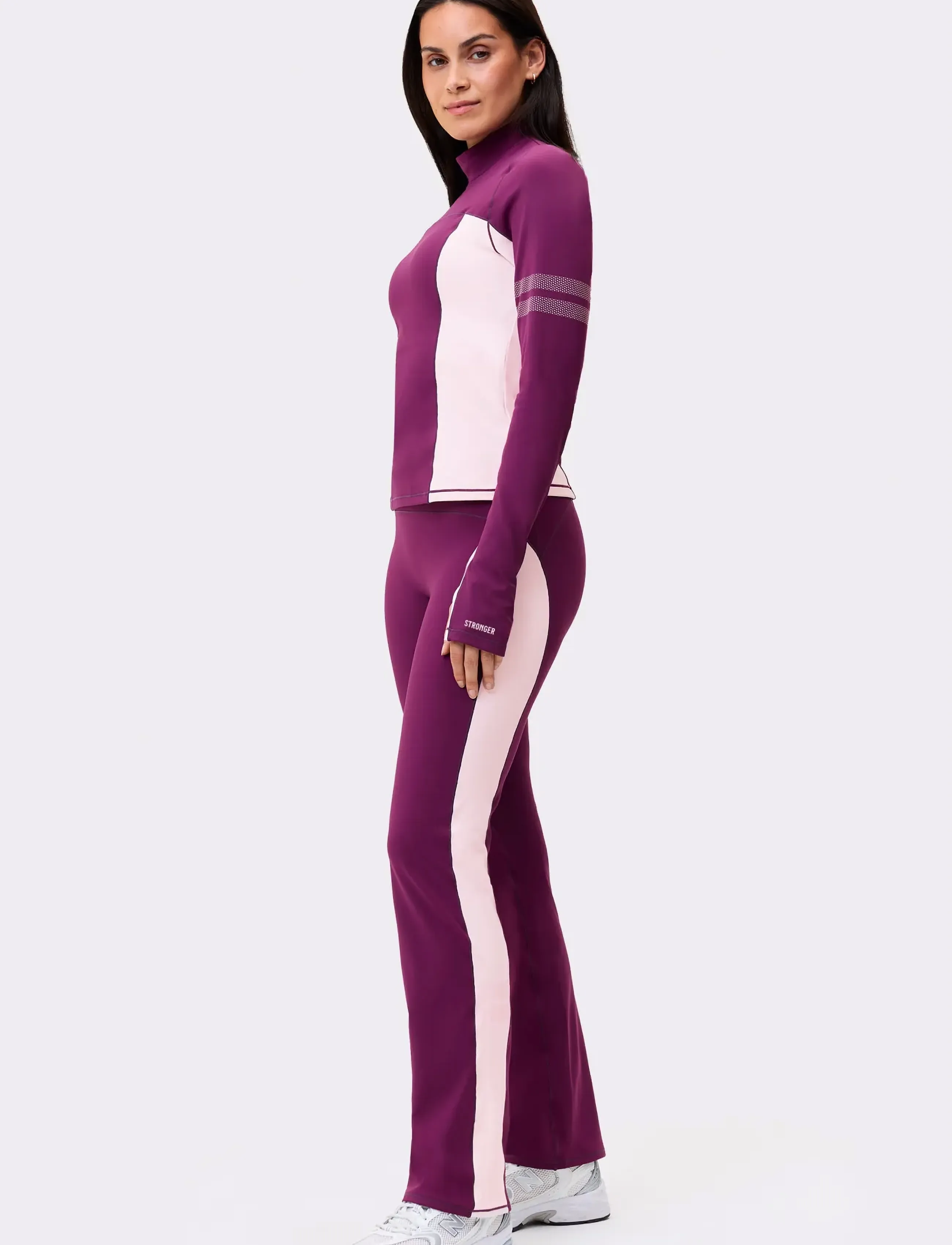 STRONGER - Thermal Bootcut Pants - joggingbukser - aubergine purple - 3