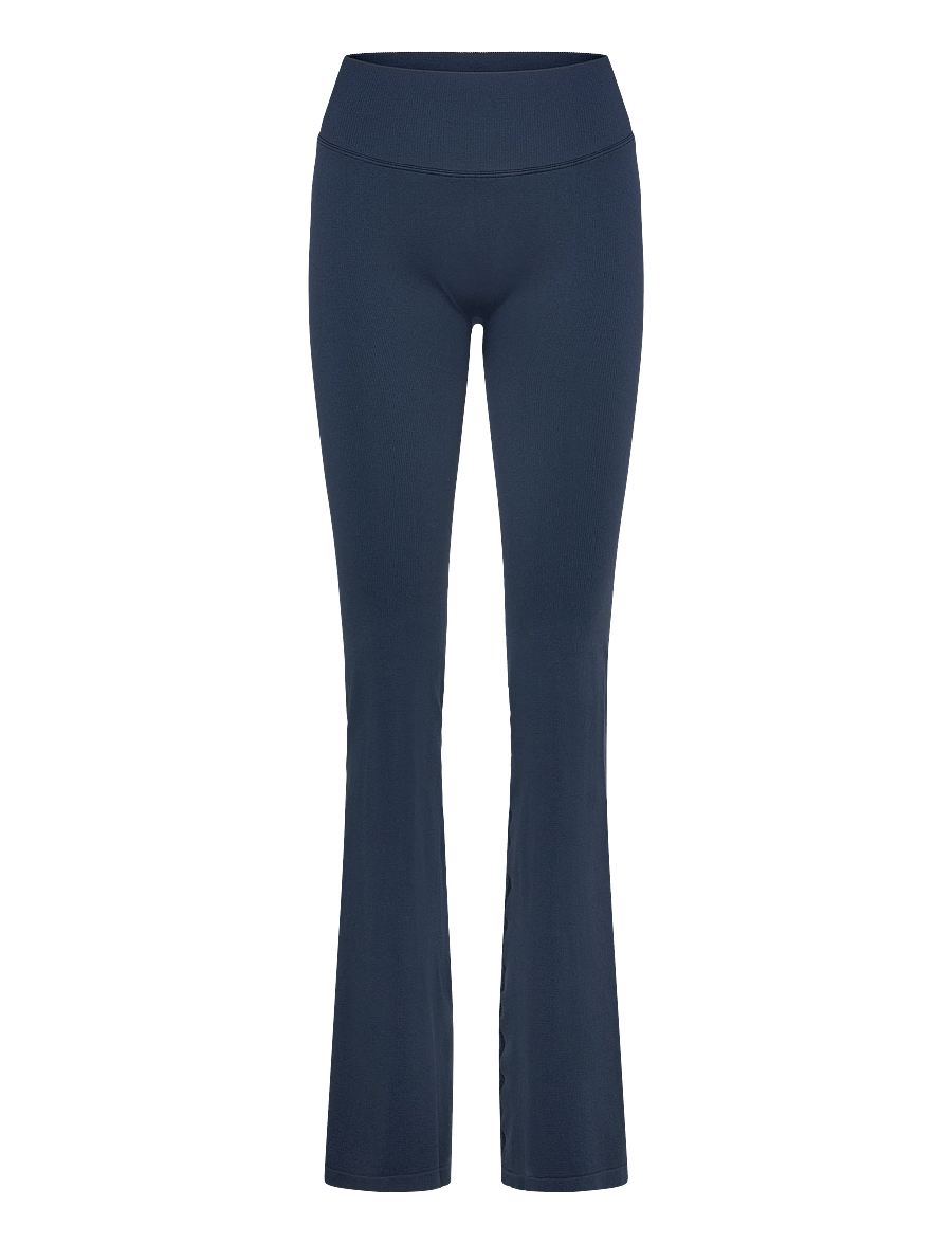 STRONGER - Seamless Contour Ribbed Bootcut Leggings - volle länge - navy blazer - 0