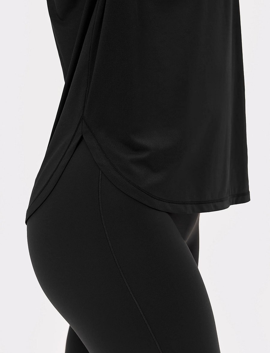 STRONGER - Drop T-shirt - t-shirts - black - 4