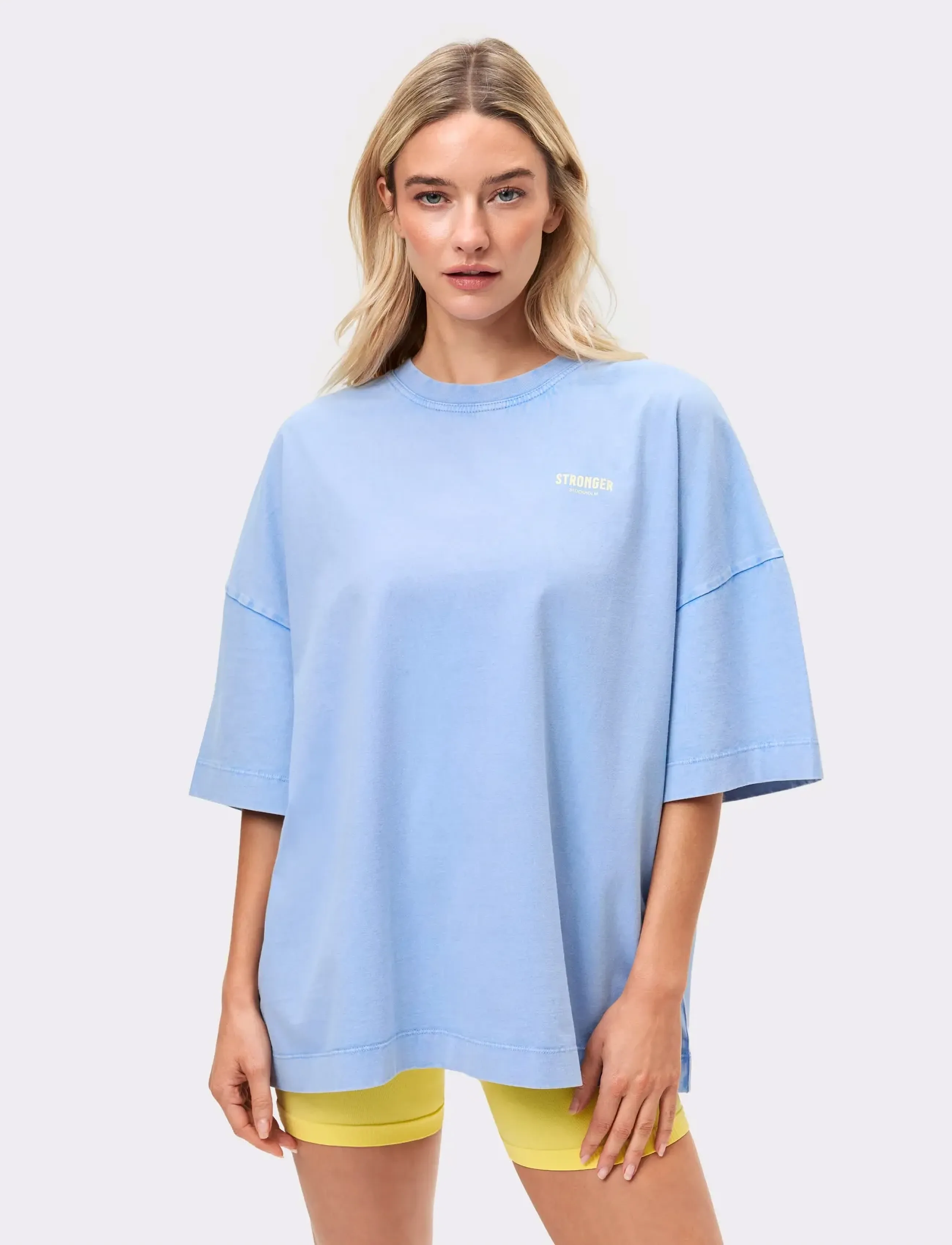 STRONGER - Oversized Crew T-shirt - t-shirts - cornflower blue - 3