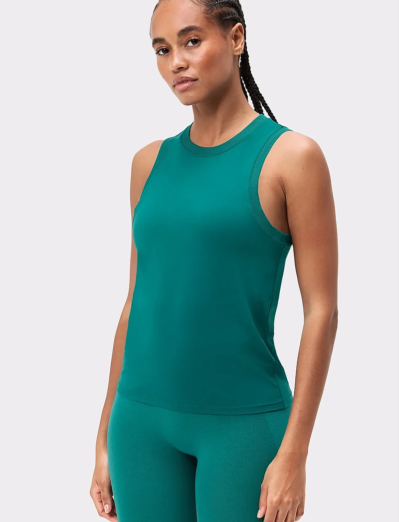 STRONGER - Relaxed Tank - tank tops - everglade - 0