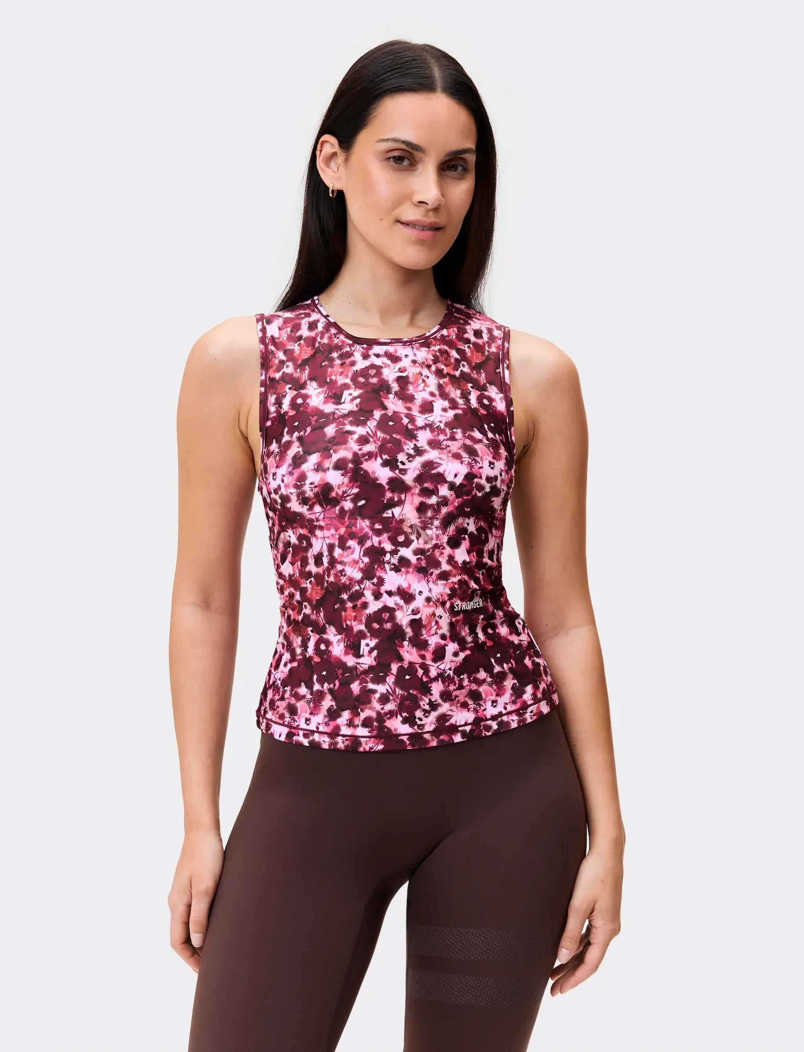 STRONGER Signature Slim Tank Top toppar & linnen dam – bild 2