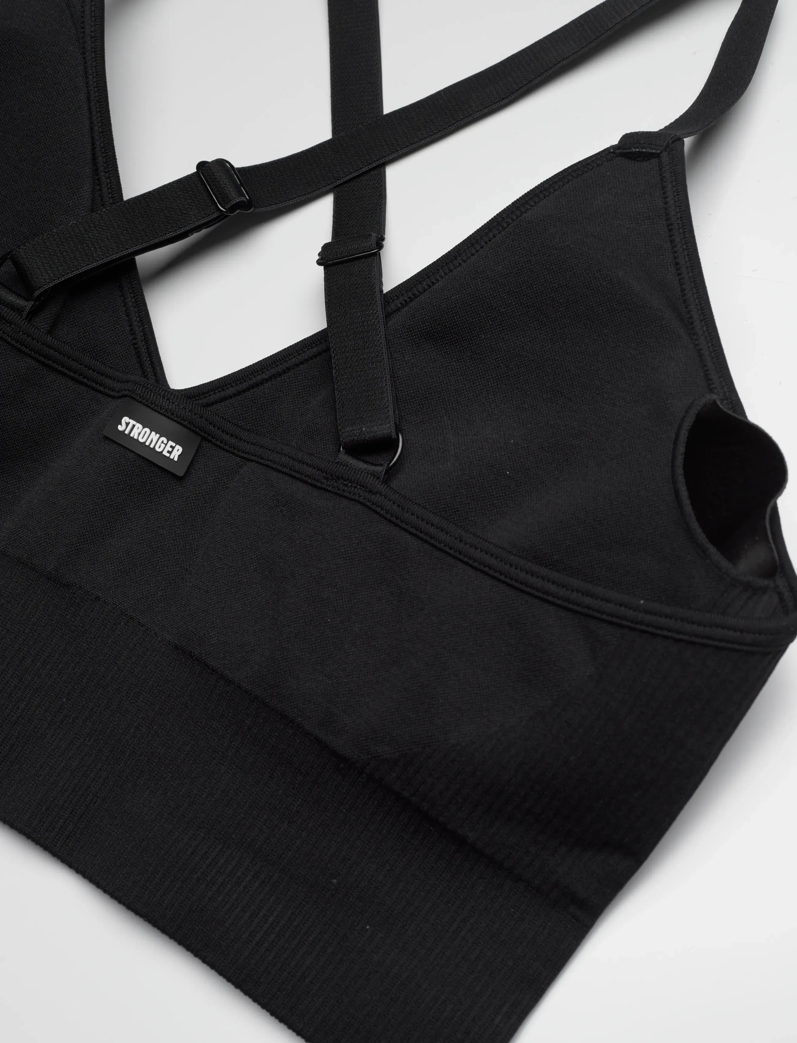 STRONGER - Seamless V-neck bra - sporta krūšturi - black - 3