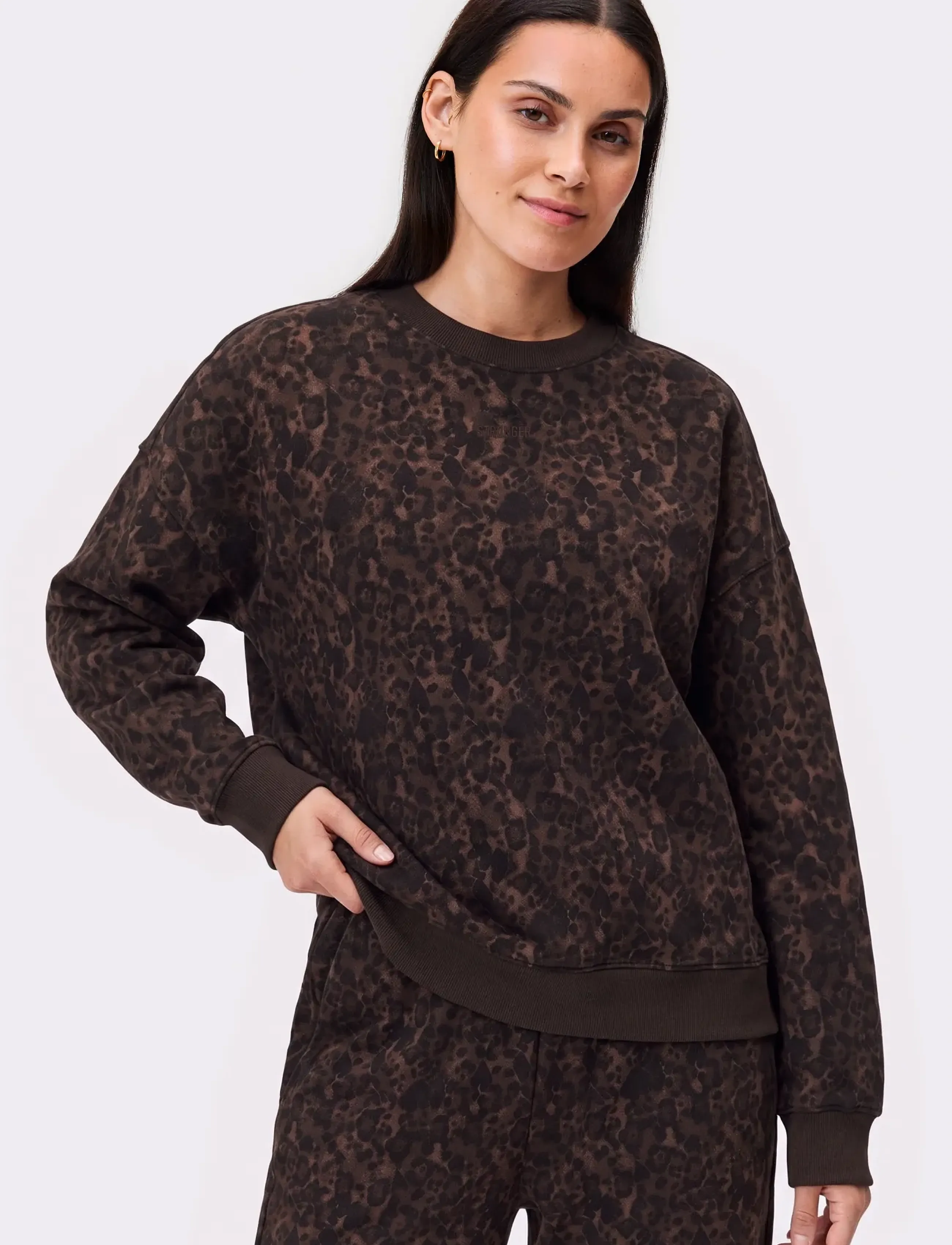 STRONGER - Relaxed Sweatshirt - overdele - dark leo - 3