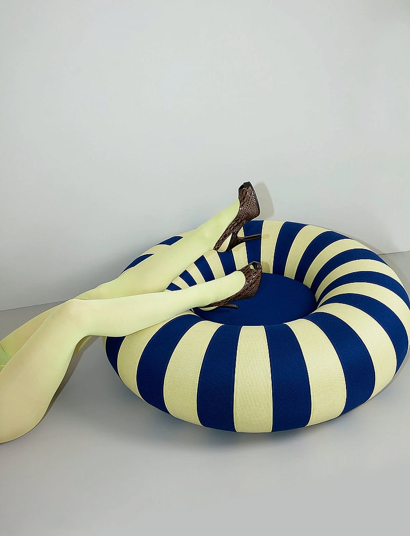 Studio About - FLOAT - cadeautips - dark blue/yellow - 1