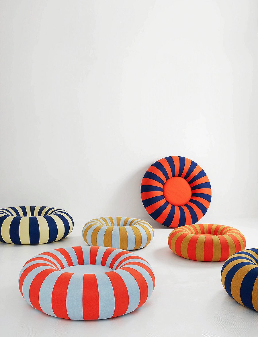 Studio About - FLOAT - poufs - dark blue/yellow - 3