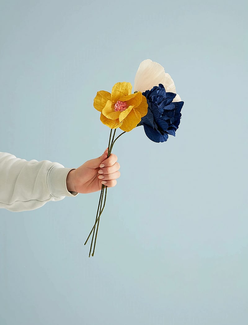 Studio About - PAPER FLOWER - valentines day gifts - ochre - 0