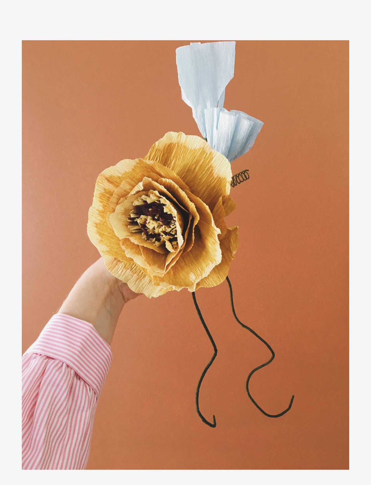 Studio About - PAPER FLOWER - valentinsgaver - ochra - 4