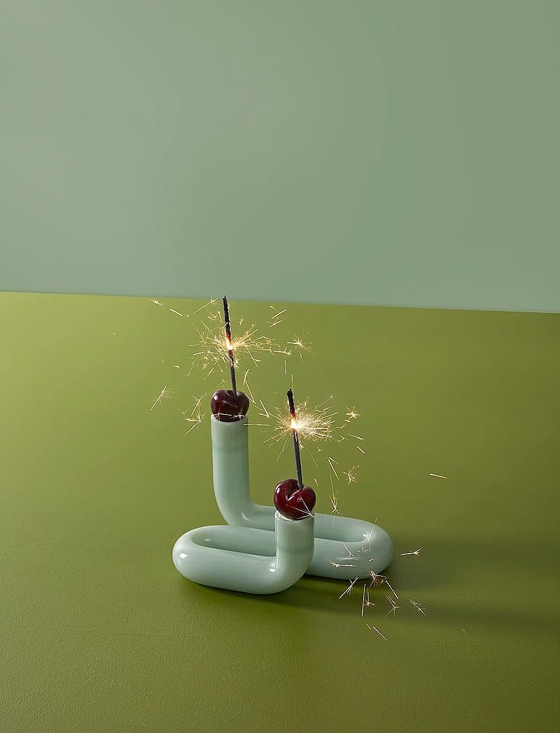 Studio About - WAVE - kerzenständer - milkyjade - 3