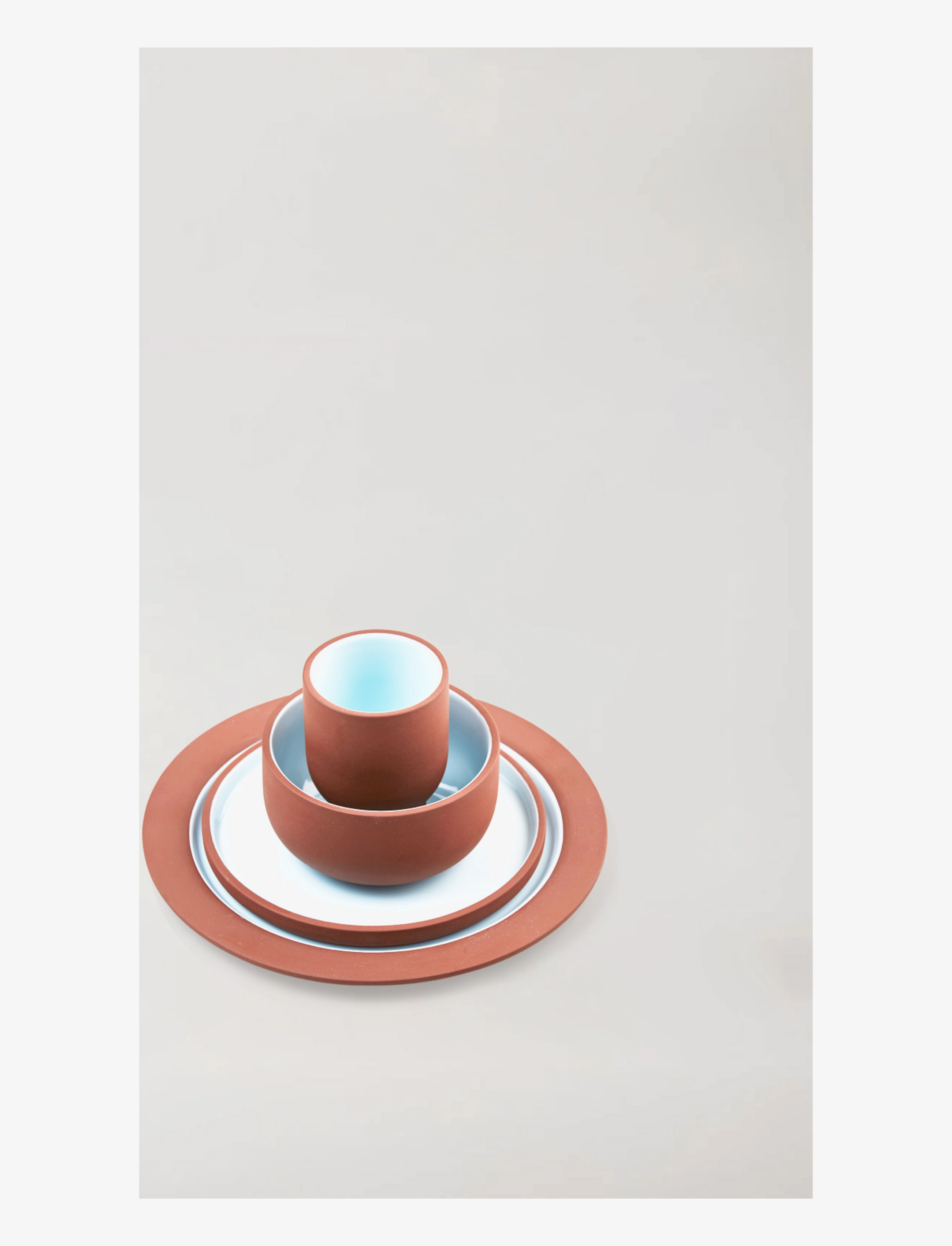 Studio About - PLATE, LARGE - mattallrikar - terracotta/blue - 2