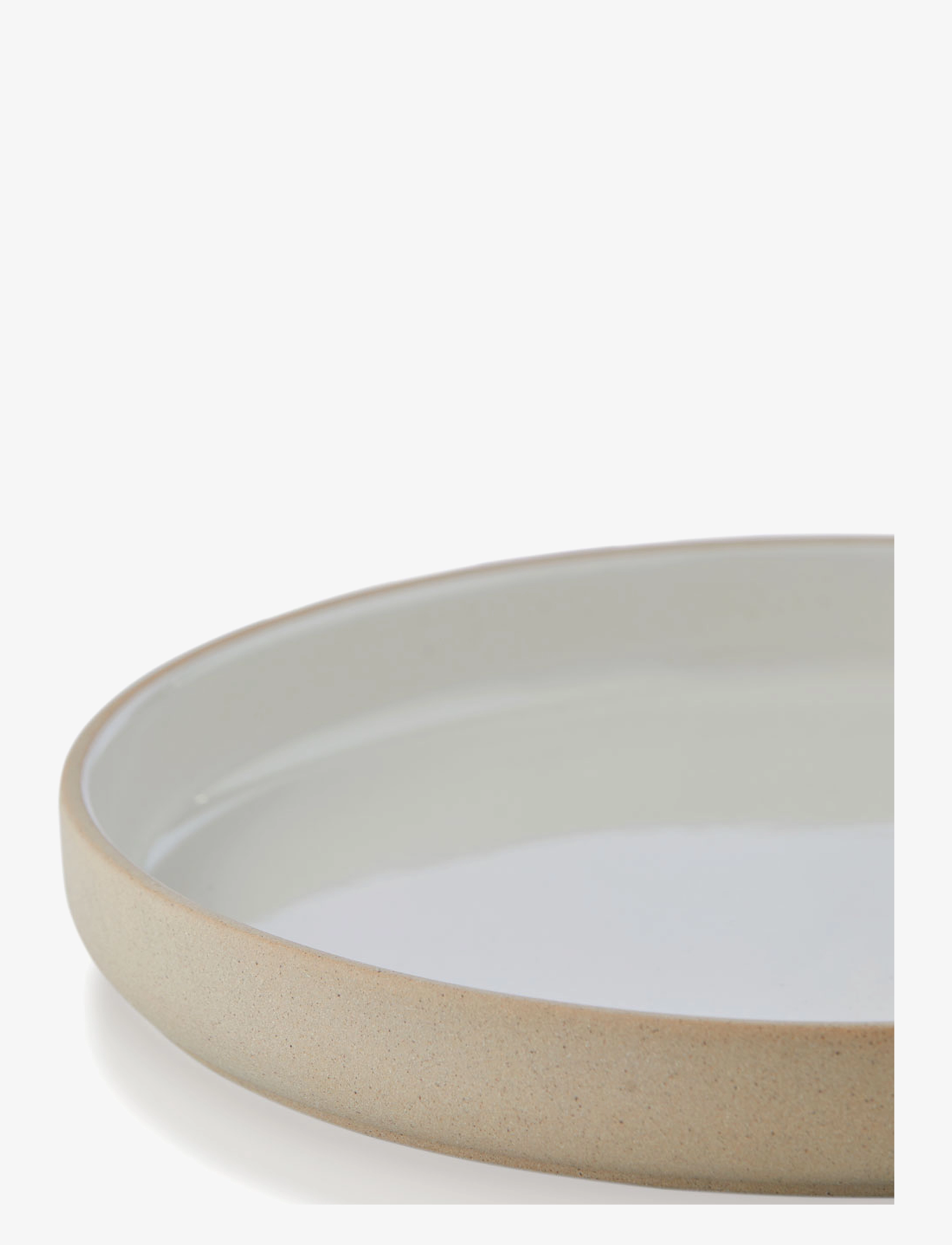 Studio About - SERVING DISH - speiseteller - sand/light grey - 1