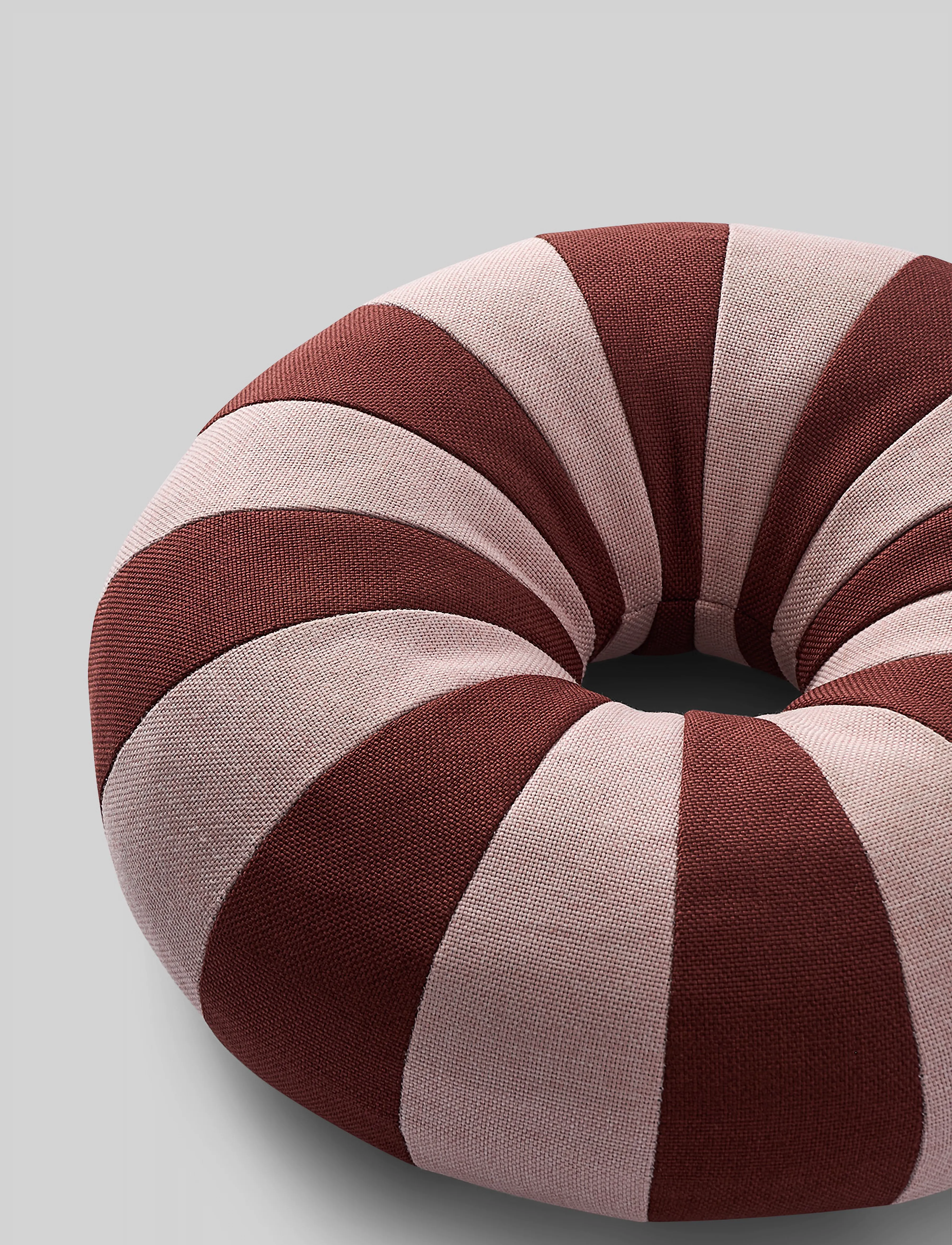 Studio About - FLOAT PILLOW, BORDEAUX/ROSE - padjad - bordeaux/rose - 1