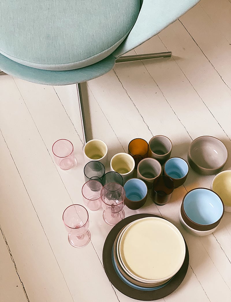 Studio About - CUP, TALL, CLAY TERRACOTTA - die niedrigsten preise - terracotta/blue - 3