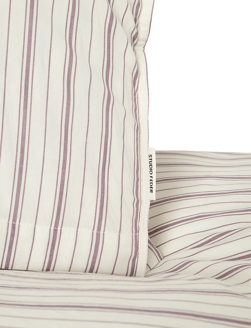 STUDIO FEDER - BABY BEDDING - PINK TINT - sengesæt - tented stripe - 2