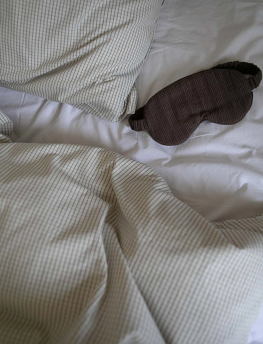 STUDIO FEDER - SENGETØJ - køb efter pris - creme black plaid - 0