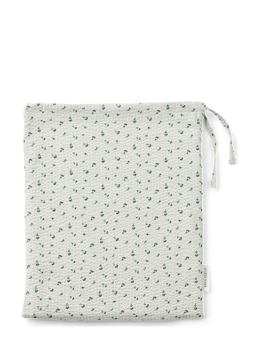 STUDIO FEDER - ADULT BEDDING - SEERSUCKER - voodiriiete komplektid - cloudy day - 2