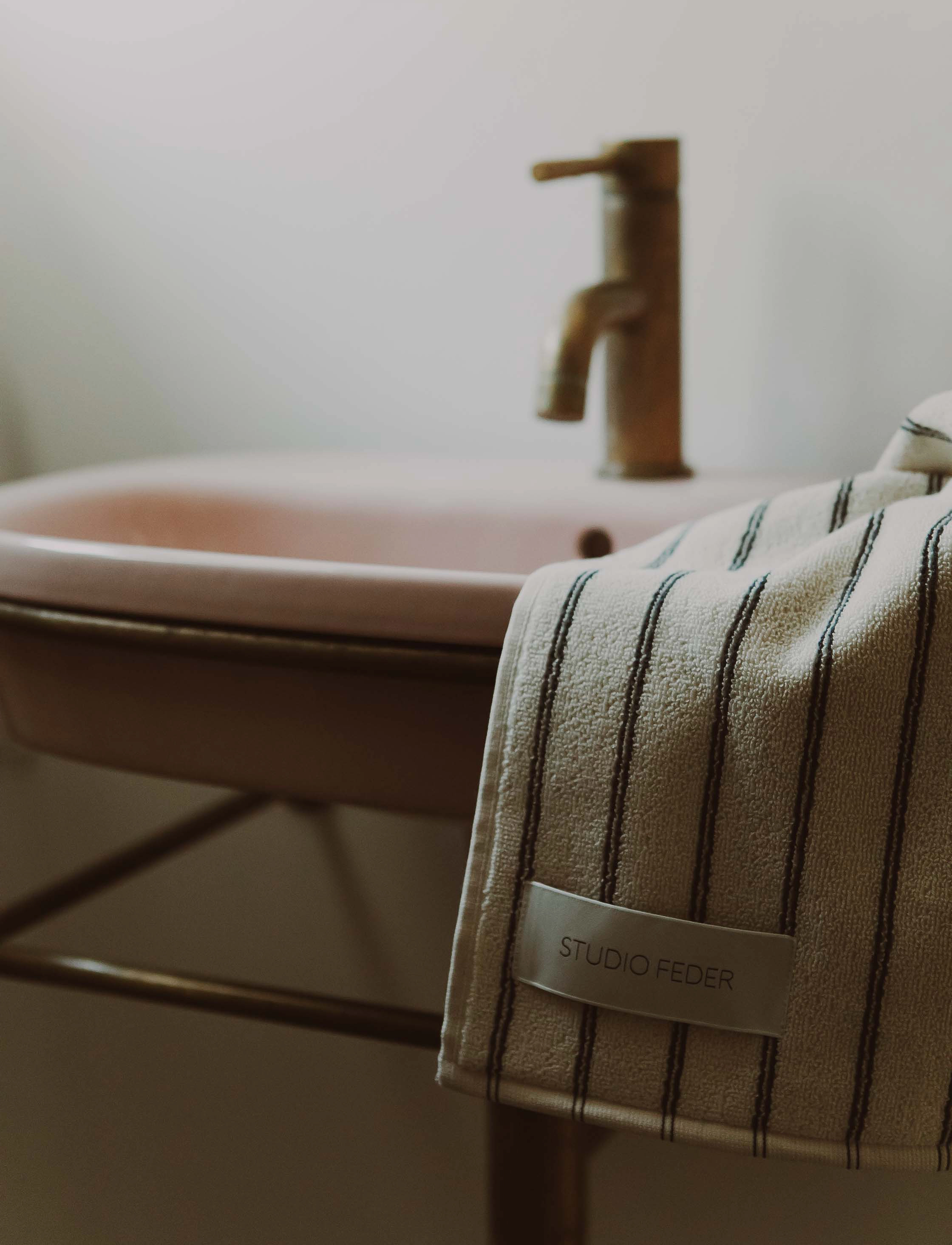 STUDIO FEDER - UNA TOWEL - shop by price - navy rain - 3