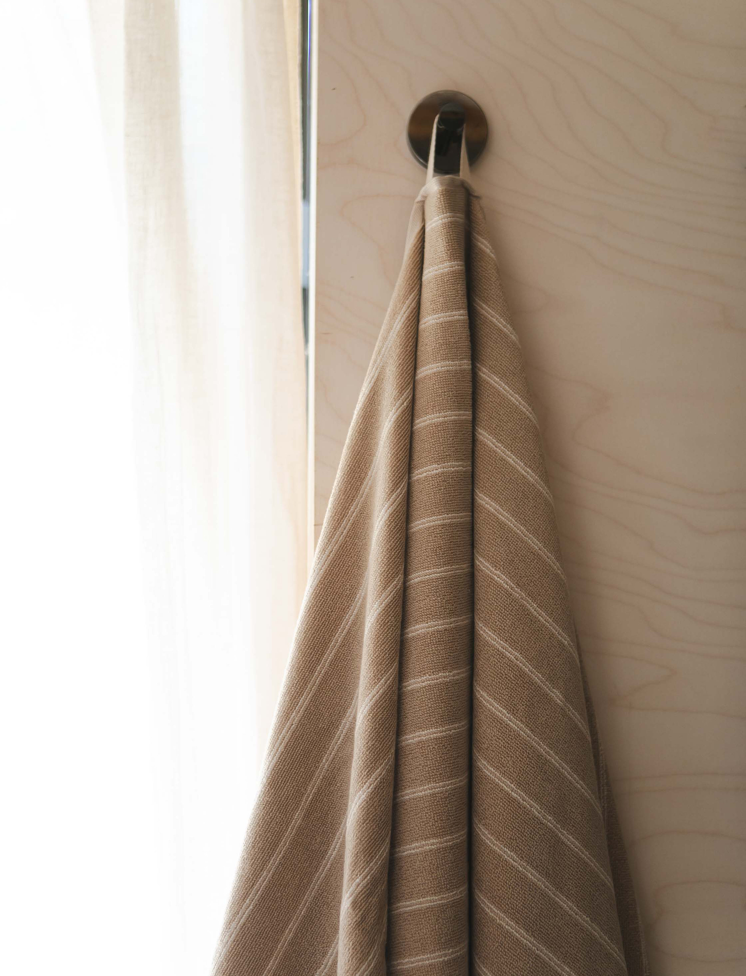 STUDIO FEDER Una Håndklæde, 50X 100 cm, Brown, Håndklæder & Badehåndklæder > Badehåndklæder, Unisex