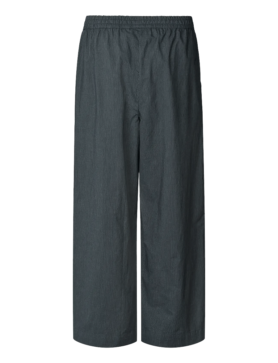 STUDIO FEDER - DAGMAR PANTS - hosen mit weitem bein - black pinstripe - 2