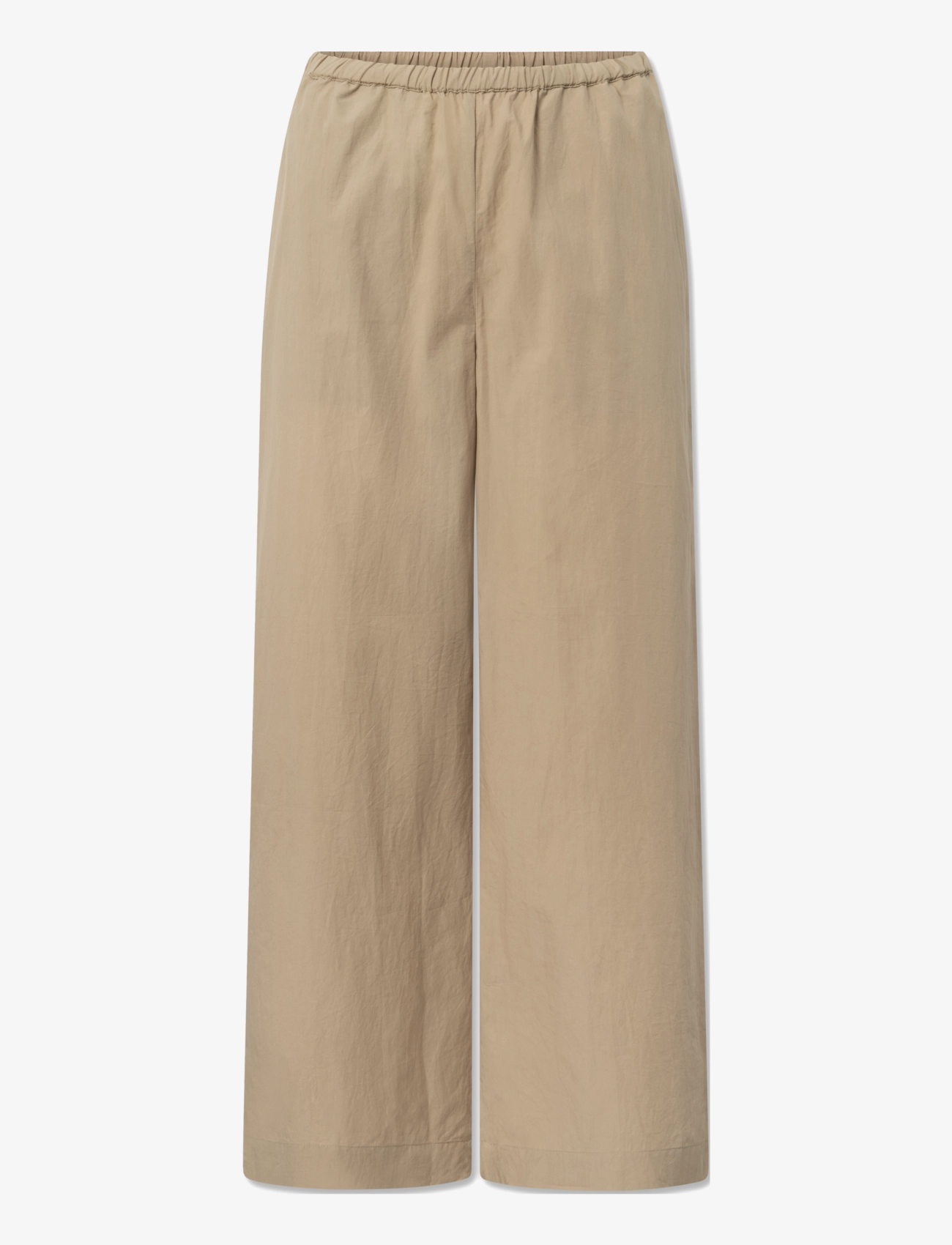 SAND BEIGE