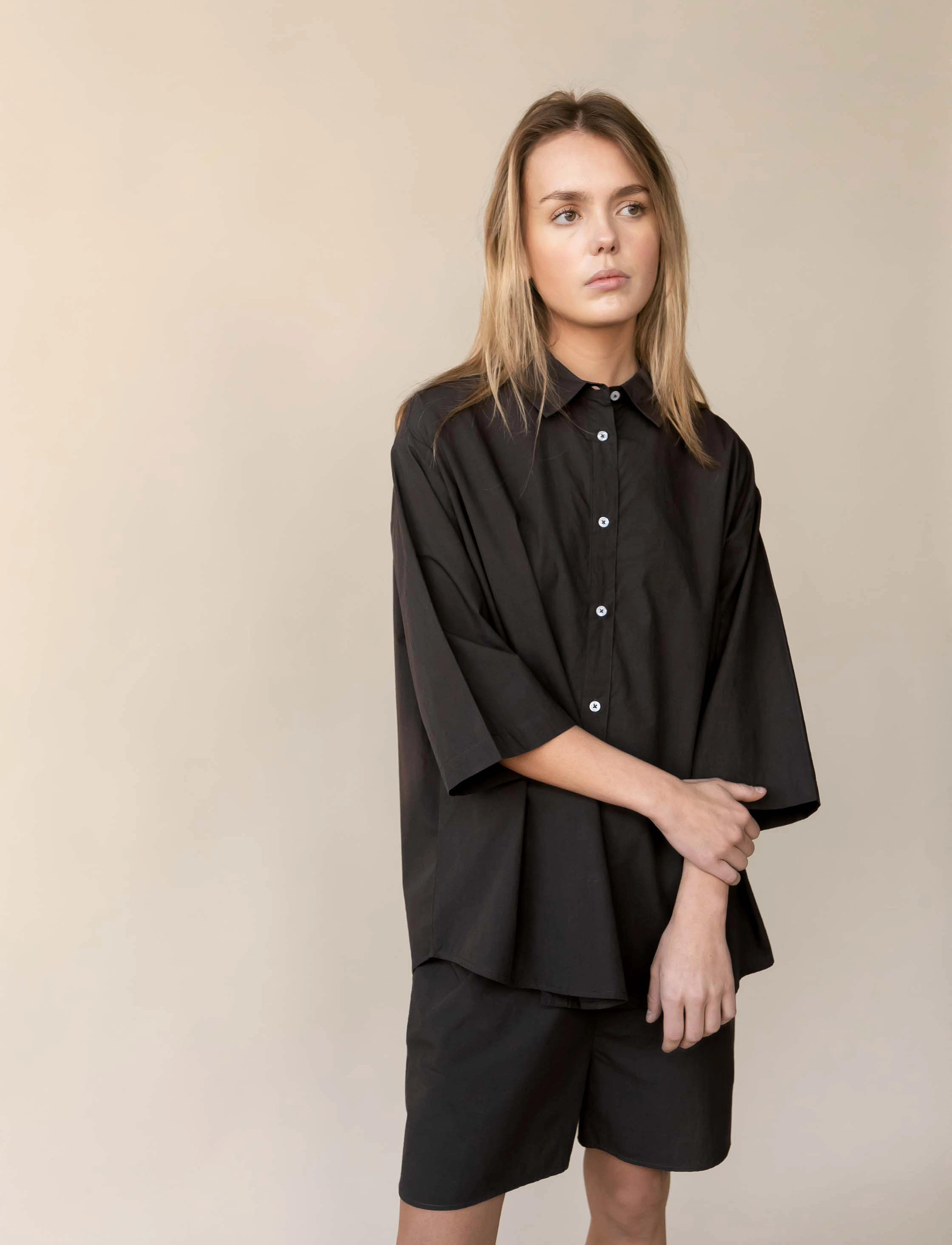STUDIO FEDER Cecilia Shirt, M, Shirts, Schwarz - Short-sleeved, Frauen