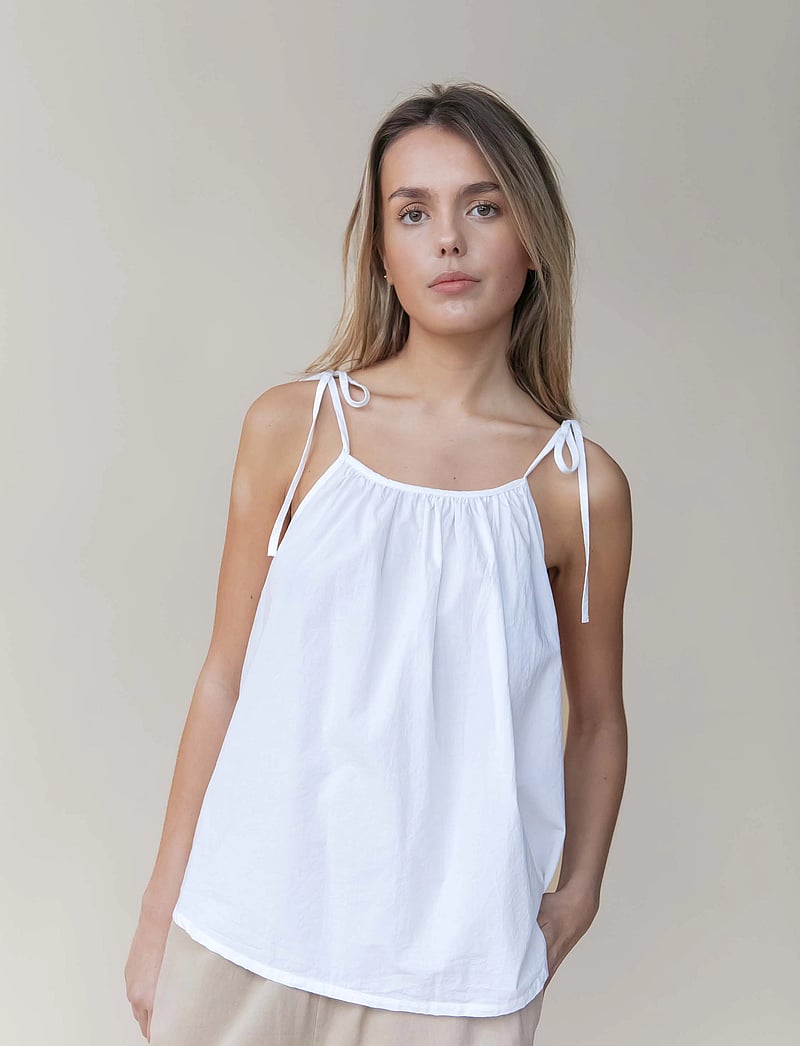 STUDIO FEDER - SIA TOP - POPLIN - Ärmellose tops - white - 0