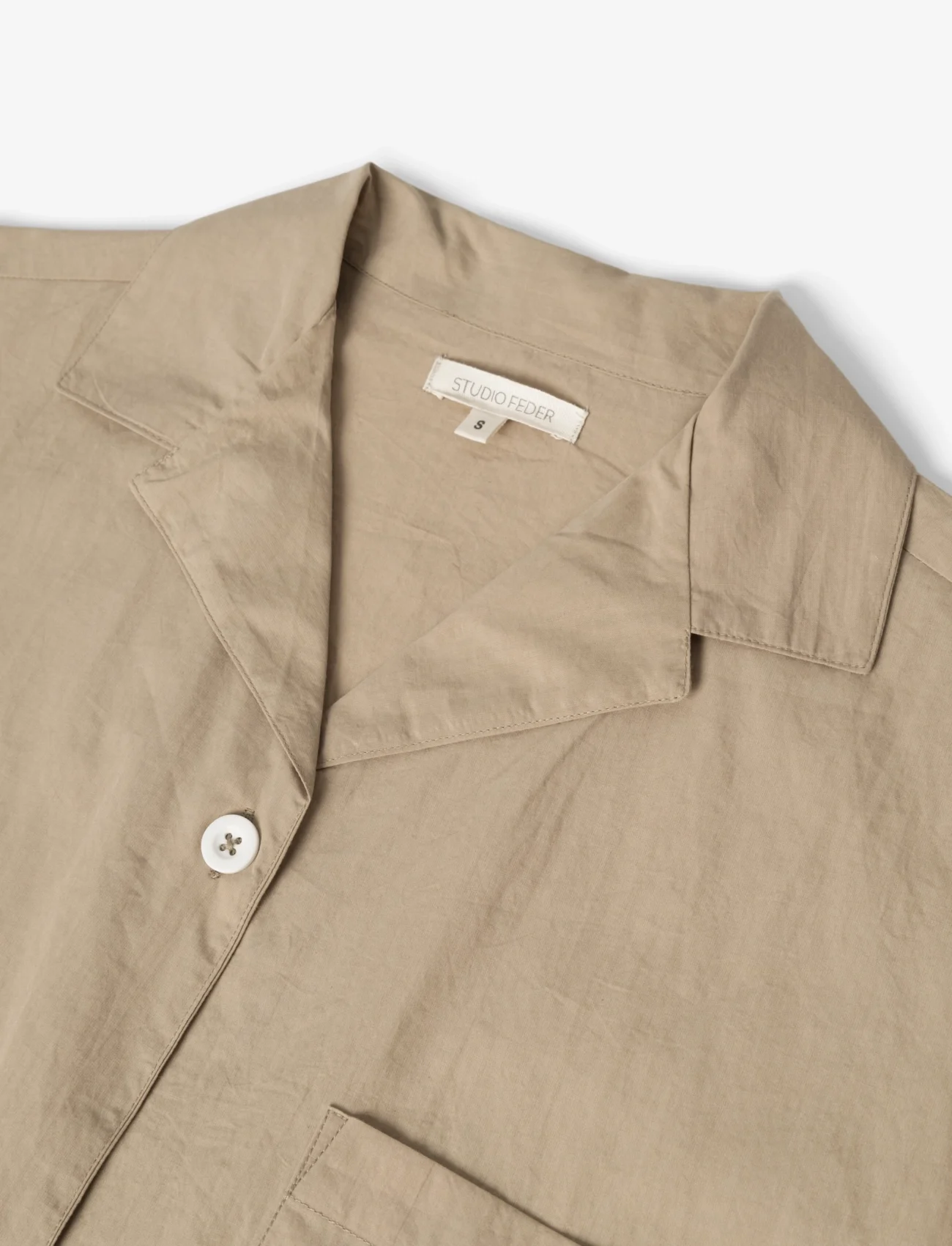 STUDIO FEDER - Victoria Shirt - short-sleeved shirts - sand beige - 1