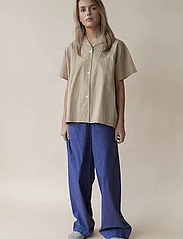 STUDIO FEDER - Victoria Shirt - short-sleeved shirts - sand beige - 3