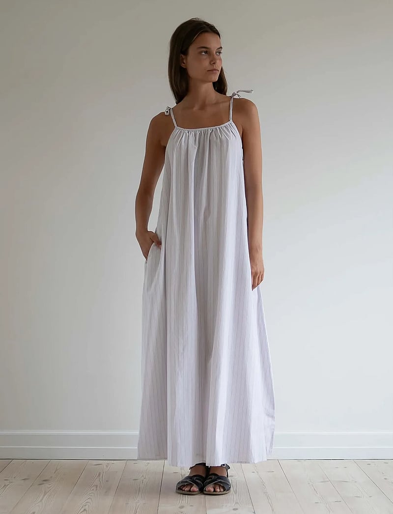 STUDIO FEDER - RIGMOR DRESS - sommerkjoler - bellini - 0