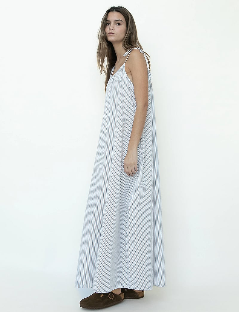 STUDIO FEDER - RIGMOR DRESS - POPLIN - sommerkjoler - tailor stripe - 4