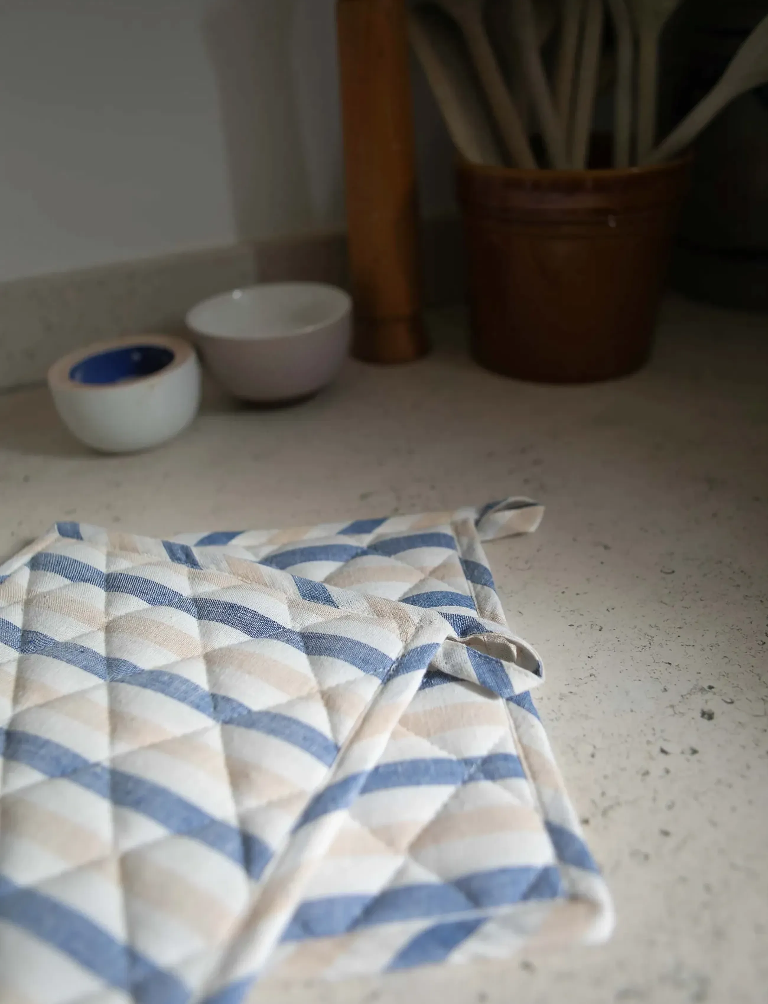 STUDIO FEDER Ada Pot Holder 2-Pack, 20X20 cm, Kitchen Textiles, Blau - Oven Mitts & Gloves, Homeware
