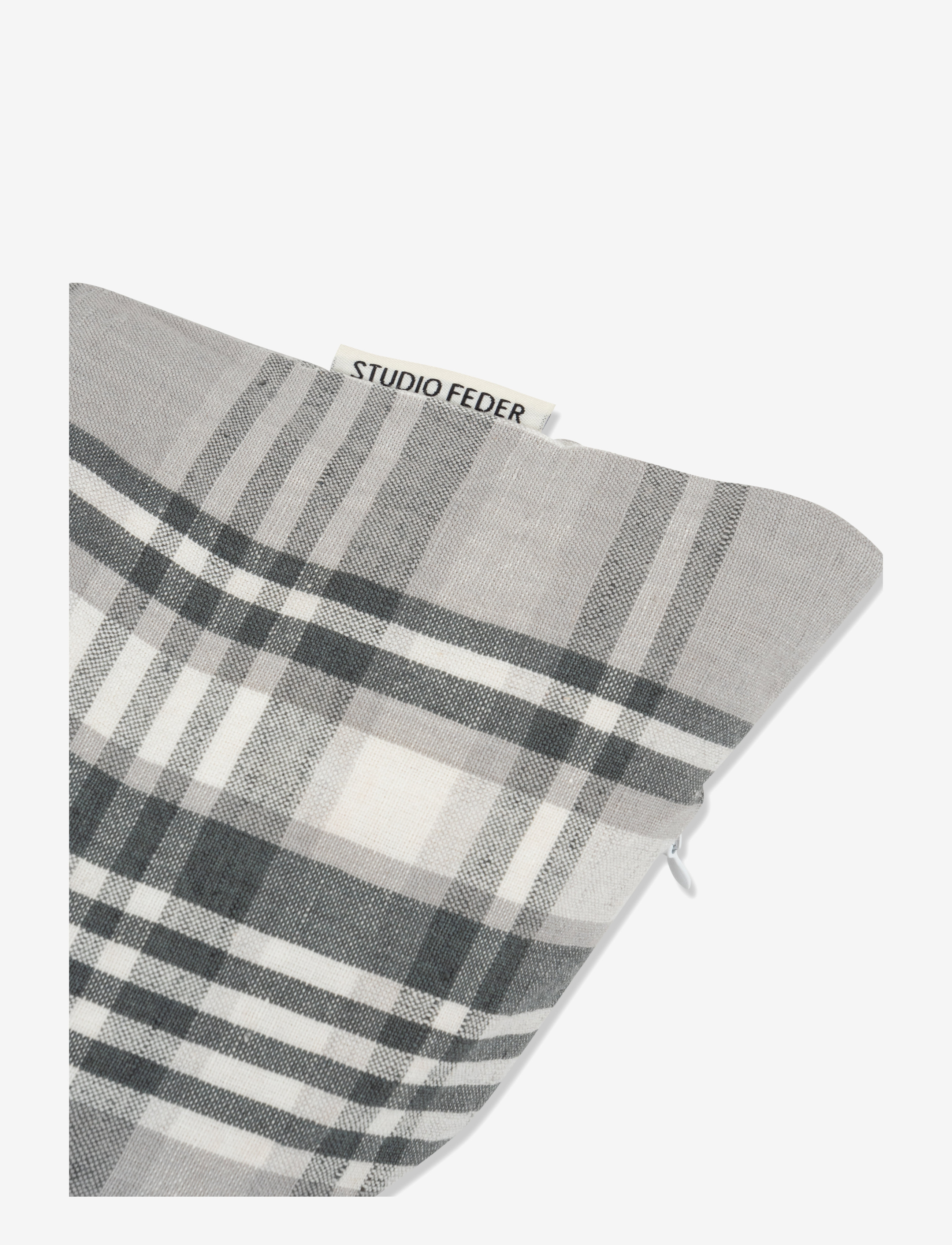 STUDIO FEDER - COT / LIN PILLOW - pyntepuder - tiles - 1