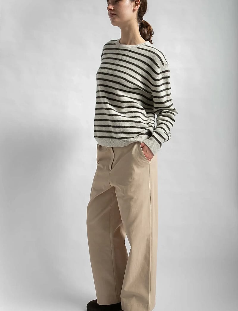 STUDIO FEDER - OLINE PANTS - COTTON - chinos - sand beige - 4
