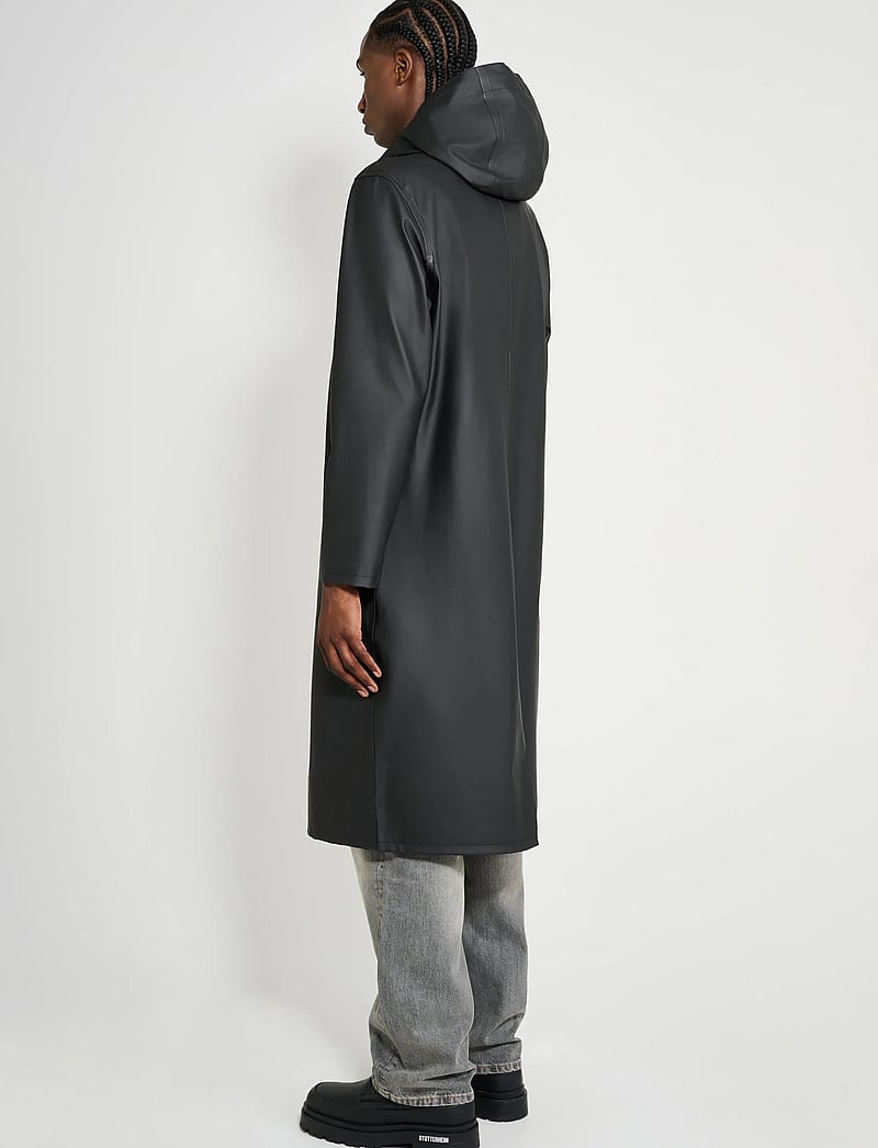 Stutterheim - Stockholm Long Black - regnjakker - black - 5