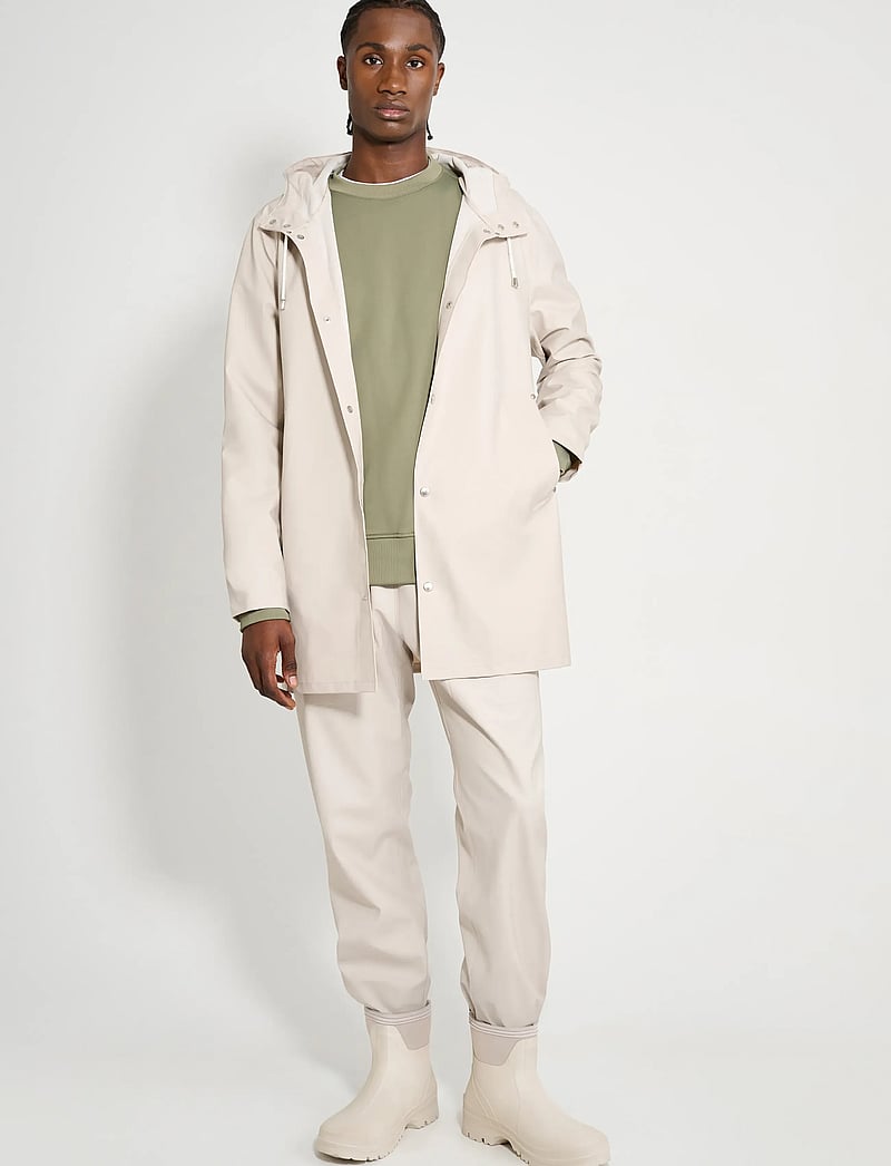 Stutterheim - Stockholm Lightweight Light Sand - rain coats - light sand - 0