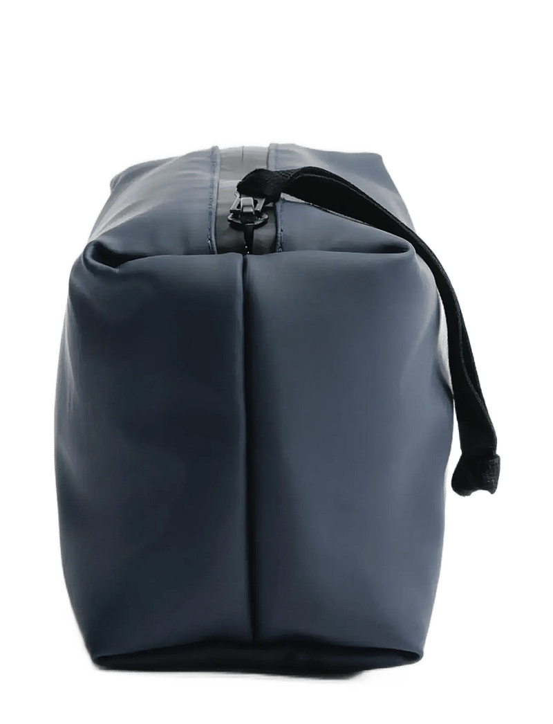 Stutterheim - Container Large Navy - duffel bags - navy - 1