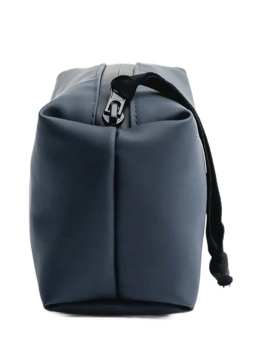 Stutterheim - Container Small Navy - toilettenartikel - navy - 1