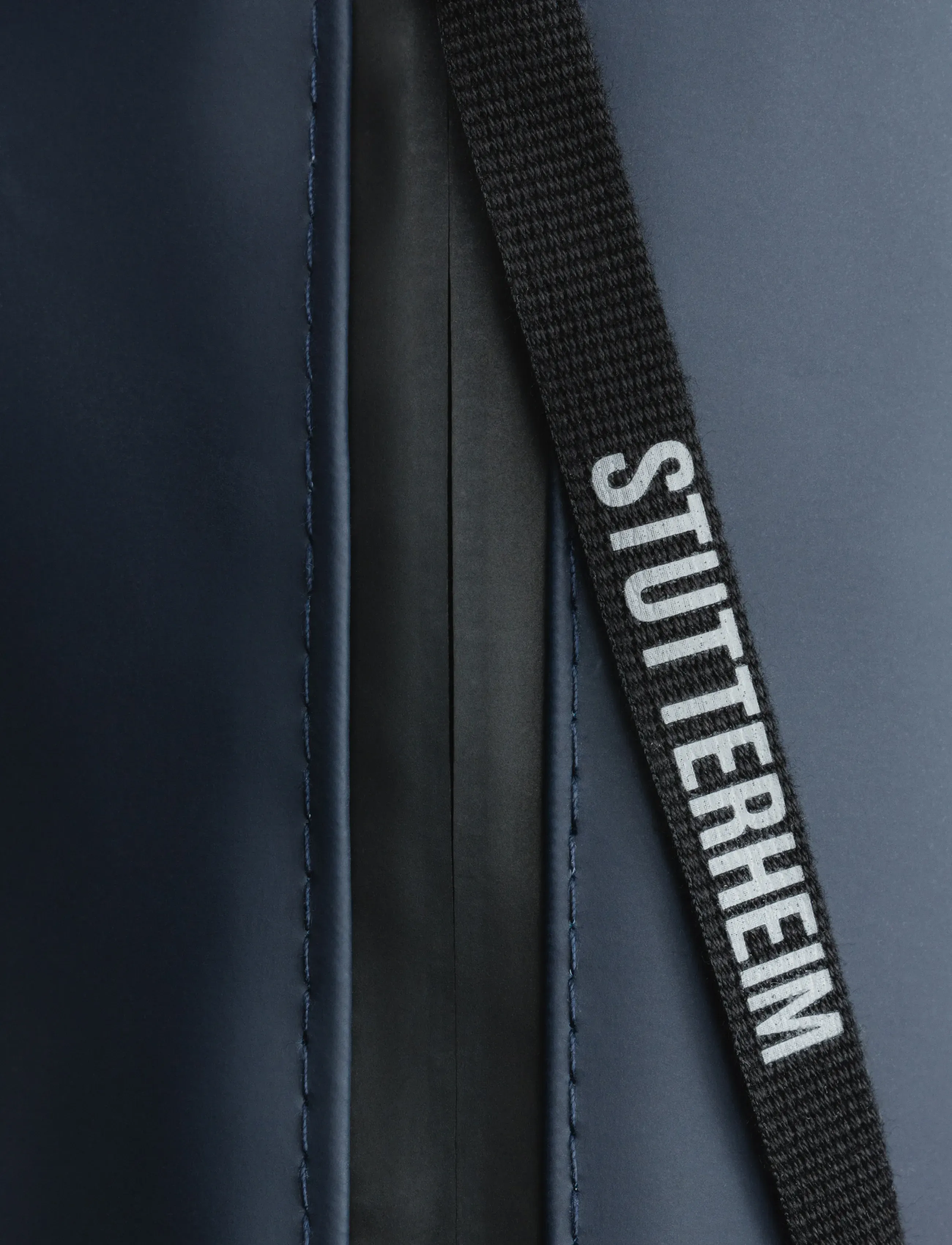 Stutterheim - Container Small Navy - toilettenartikel - navy - 3