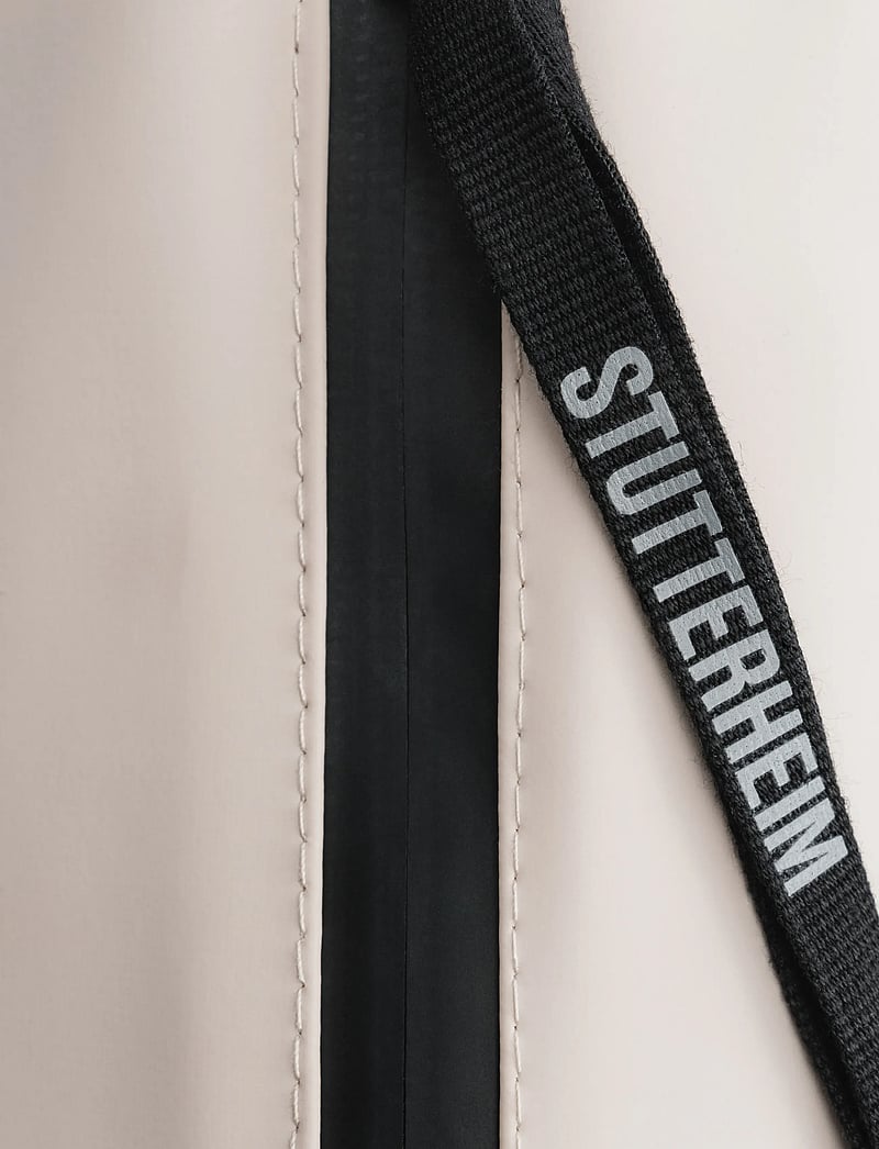 Stutterheim - Container Small Light Sand - toiletartikler - light sand - 3