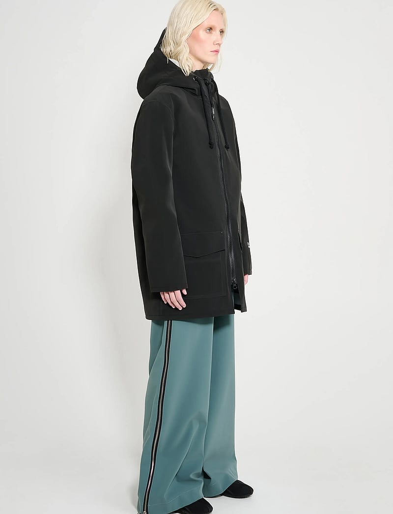 Stutterheim - Stockholm Patch Matte Black - regnjakker - black - 2