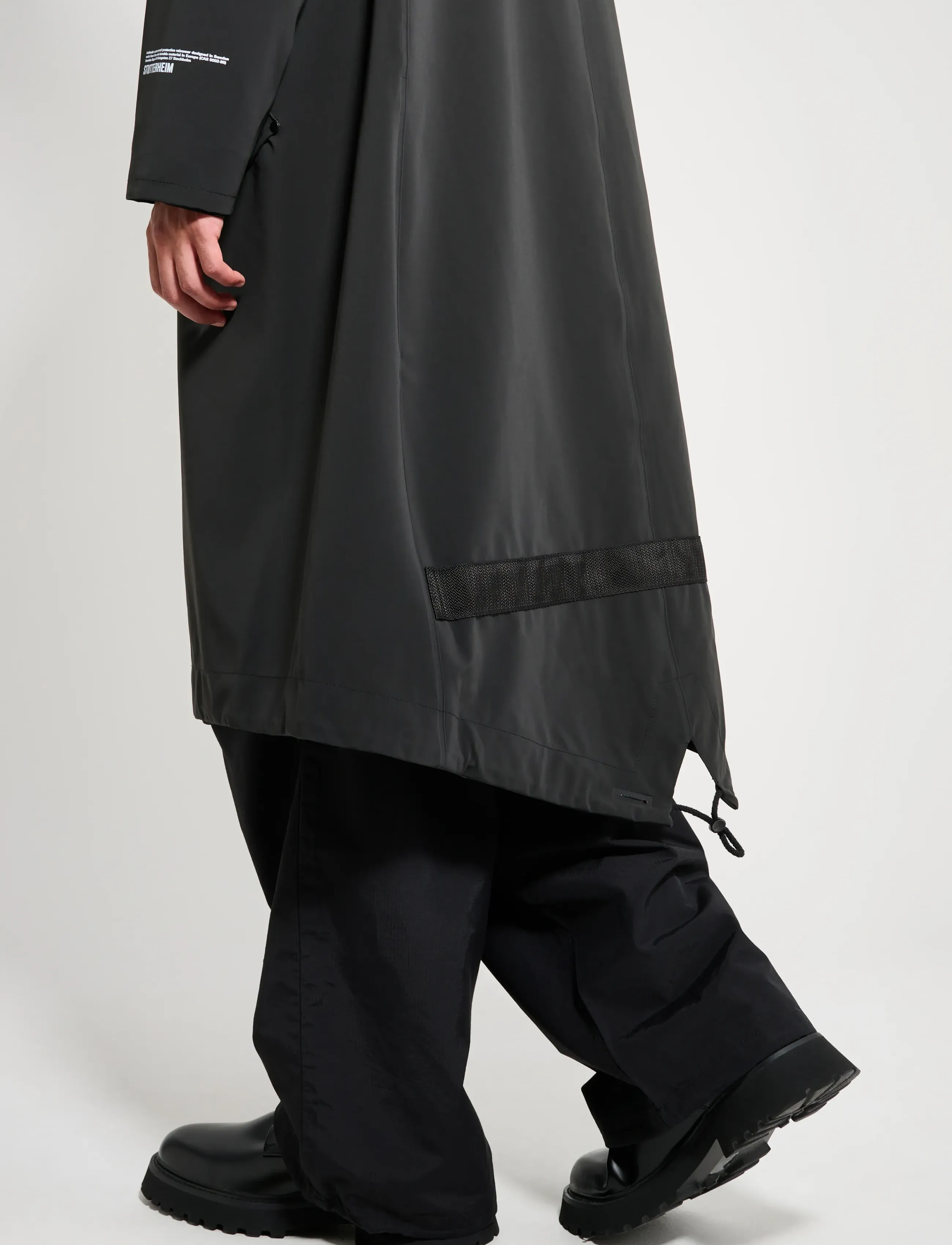 Stutterheim - Martins Parka Matte Black - regnjakker - black - 5