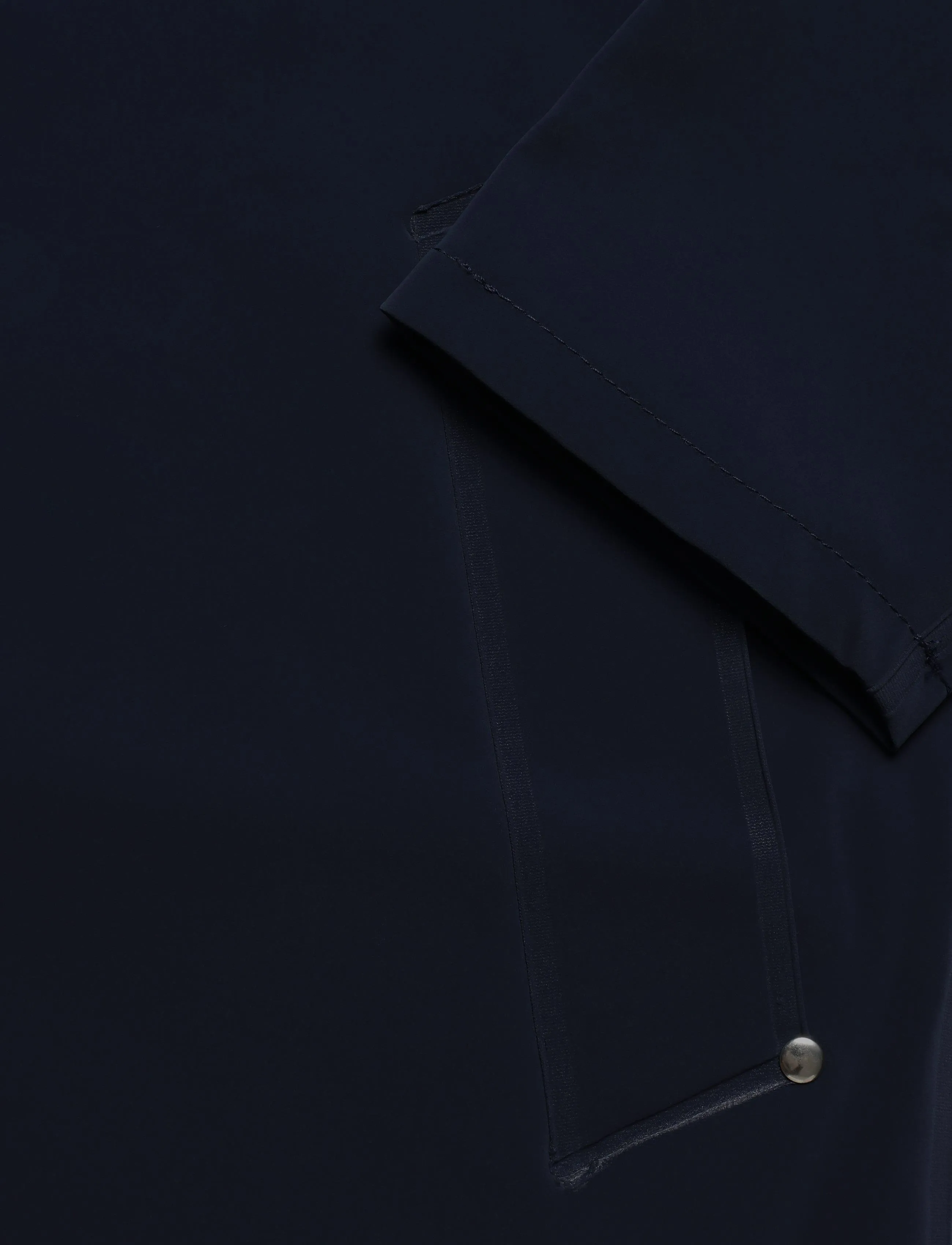 Stutterheim - Stockholm Lightweight Zip Matte Navy - regnjakker - navy - 3