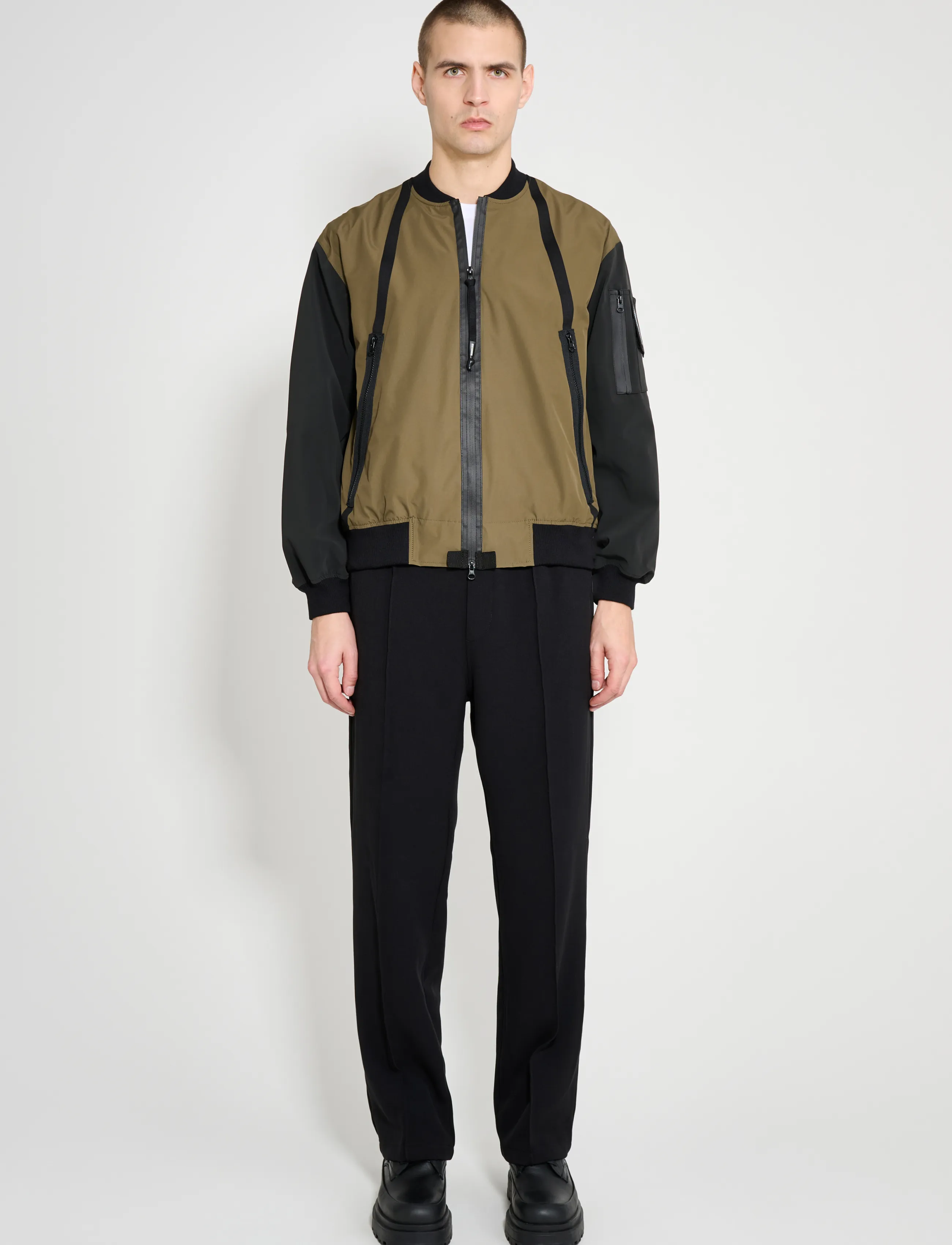 Stutterheim Bredsand Zip Matte Green - Höstjackor - GREEN / green