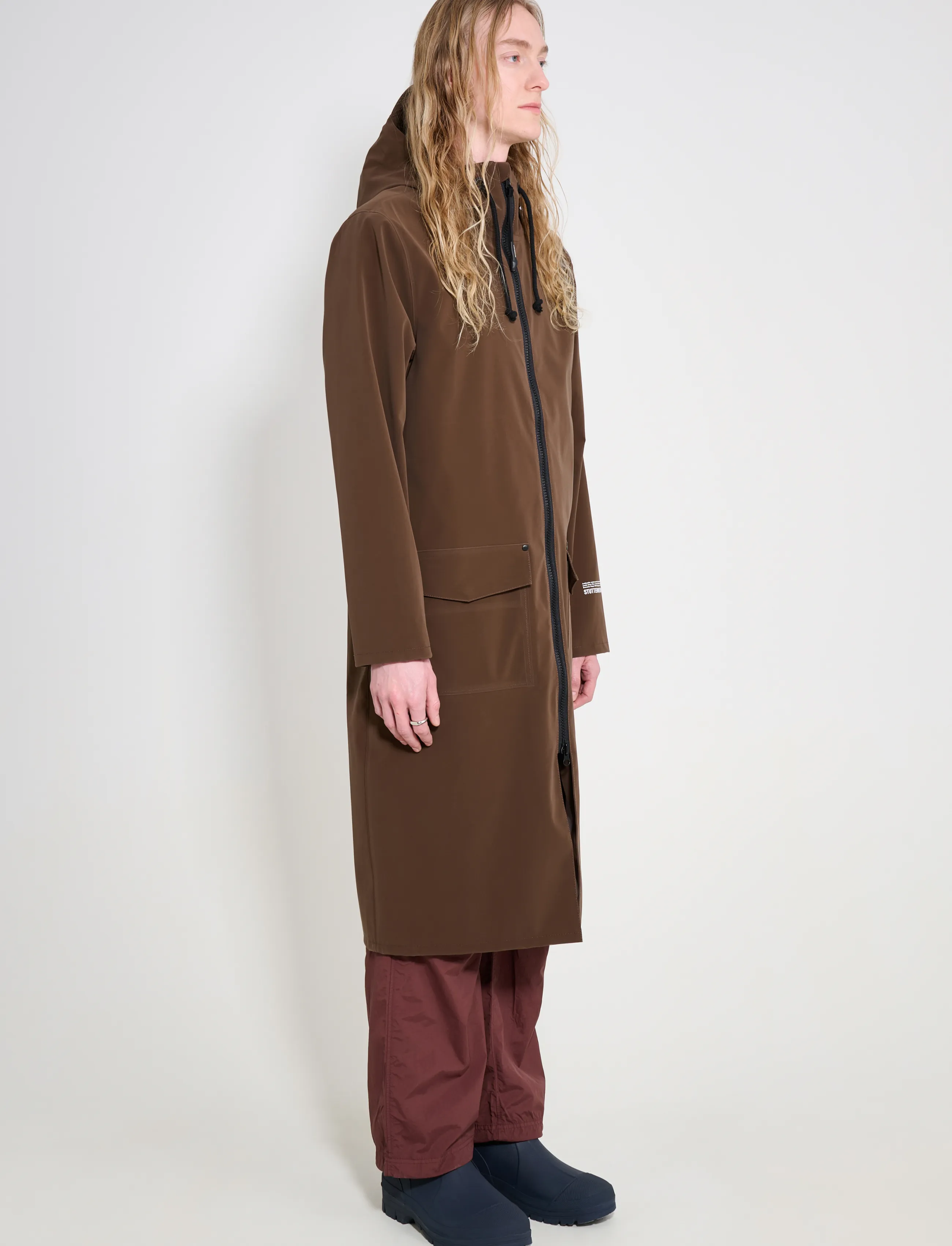 Stutterheim - Stockholm Long Patch Matte Dark Brown - vihmamantlid - dark brown - 3