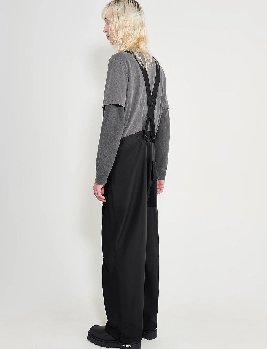 Stutterheim - Space Bib Trouser Matte Black - cargobyxor - black - 4