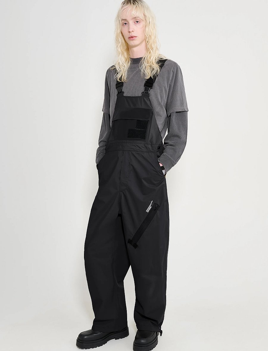 Stutterheim - Space Bib Trouser Matte Black - cargobyxor - black - 5